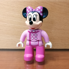 88801034 Minnie v růžovém kostýmku Obrázek k setu 88801034